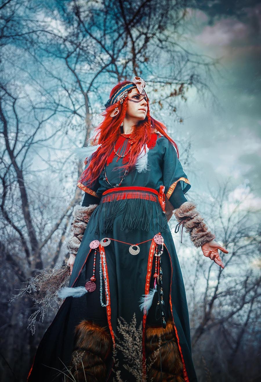 Take a pause and enjoy Girls in Slavic costumes — streaming from Salem